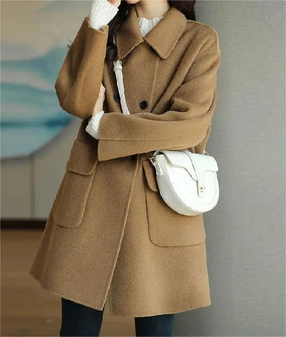Tarinda | Double-Breasted Mid-Length Coat with Functional Pockets