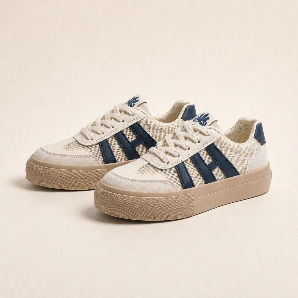 Chunky Platform Retro-Inspired Lace-Up Sneakers For Women Navy Blue – Product Photo