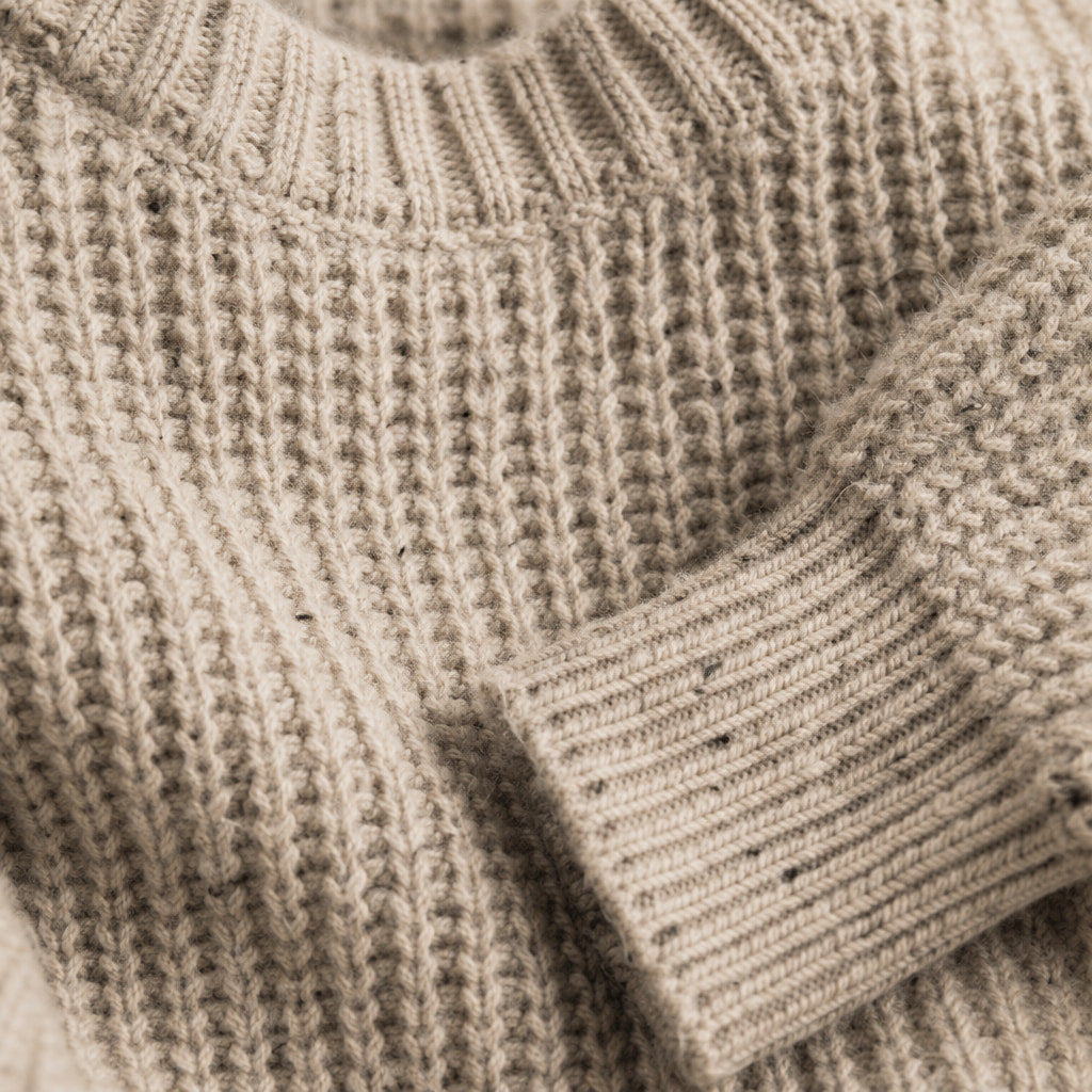 Cozy Retro Knit Sweater For Women Beige – Fabric and Detail Close-Up