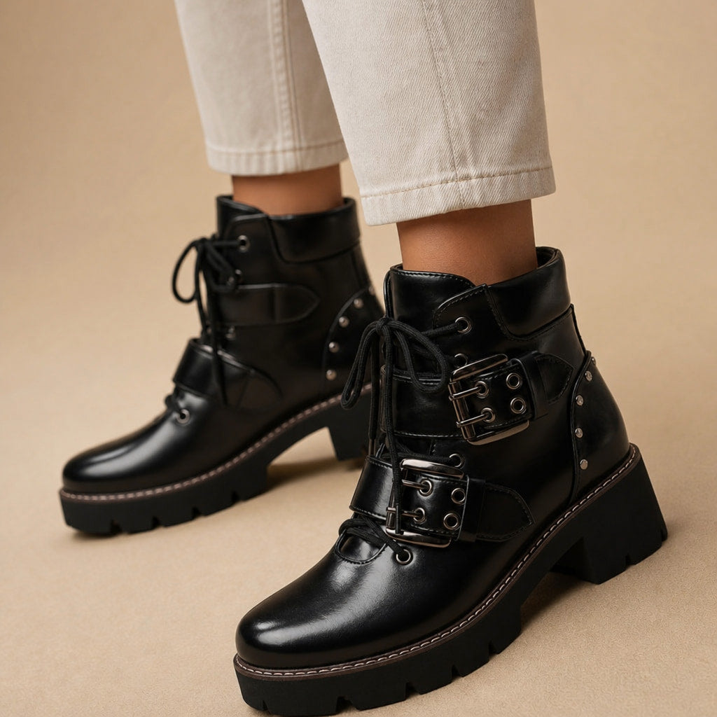Bold Heritage Buckle Leather Ankle  Boots Jaguar Black – Product Photo