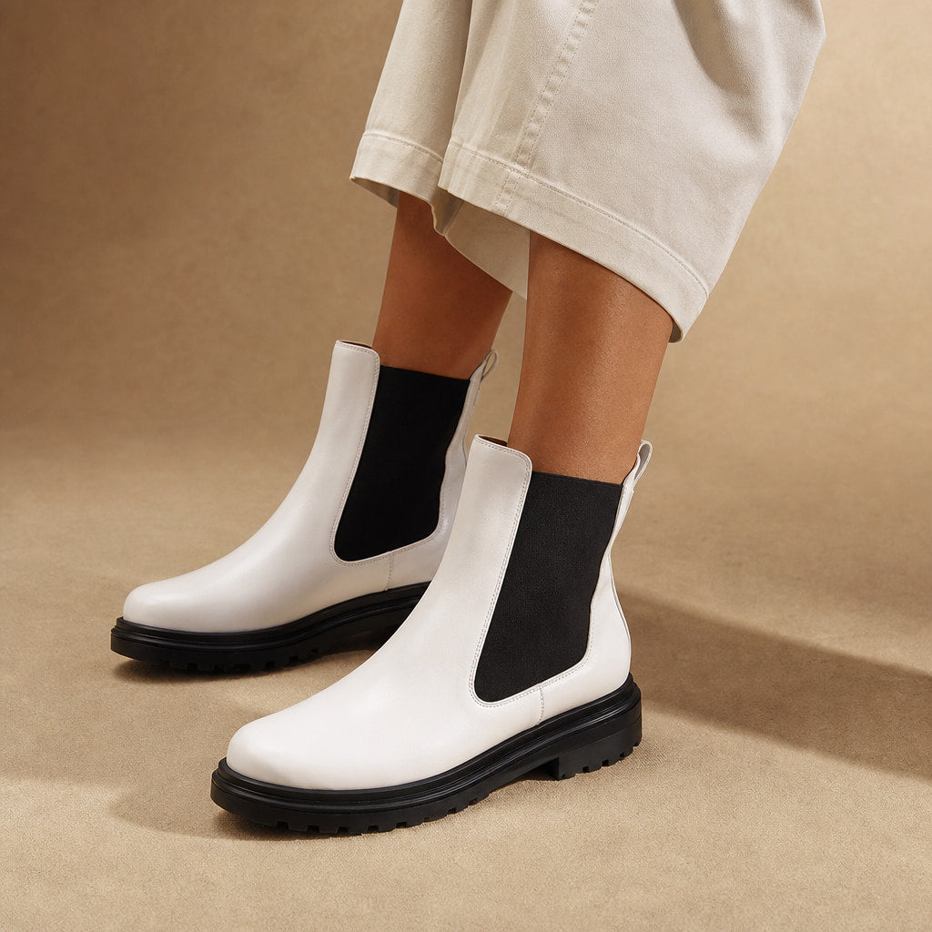 Comfortable And Warm Two-Tone Ankle Boots – Mampierimoda Premium Womenswear