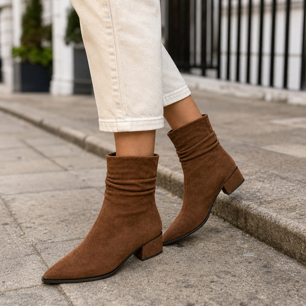 Comfortable And Elegant Women's Boots Brown – Styled Editorial Shot