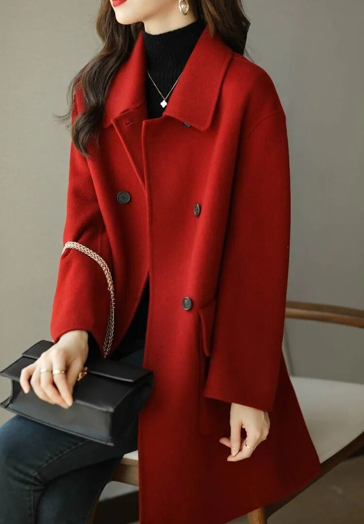 Tarinda | Double-Breasted Mid-Length Coat with Functional Pockets